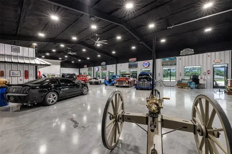 1229 State Highway 36 N Caldwell TX 77836