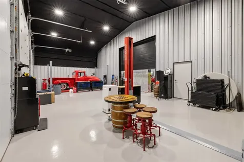 1229 State Highway 36 N Caldwell TX 77836