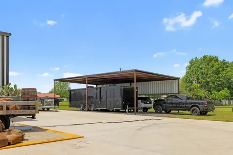 1229 State Highway 36 N Caldwell TX 77836