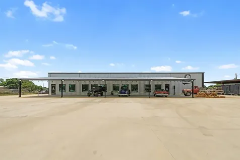1229 State Highway 36 N Caldwell TX 77836