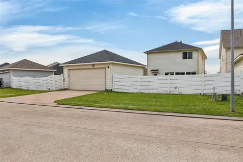 20747 Settlers Lake Circle N Katy TX 77449