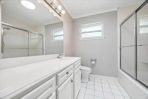 5418 Queensloch Drive Houston TX 77096