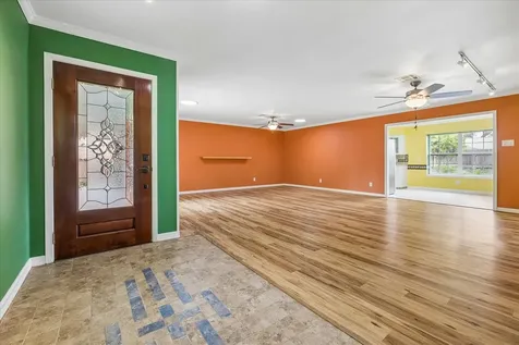 5418 Queensloch Drive Houston TX 77096