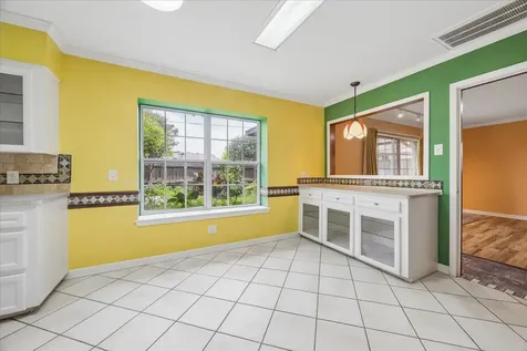 5418 Queensloch Drive Houston TX 77096
