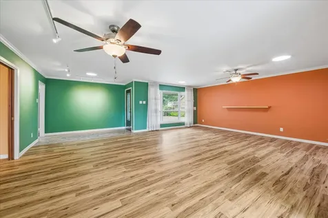 5418 Queensloch Drive Houston TX 77096