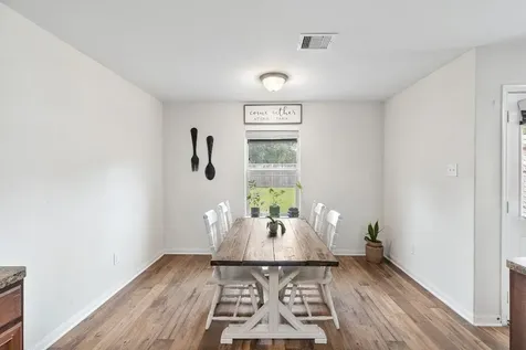 10035 Meadow Mill Forest Lane Houston TX 77044