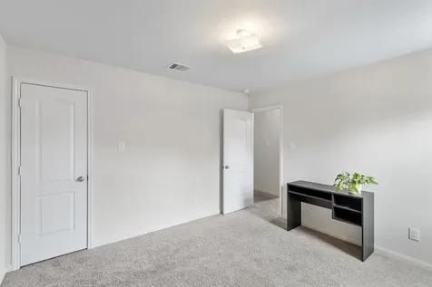 10035 Meadow Mill Forest Lane Houston TX 77044