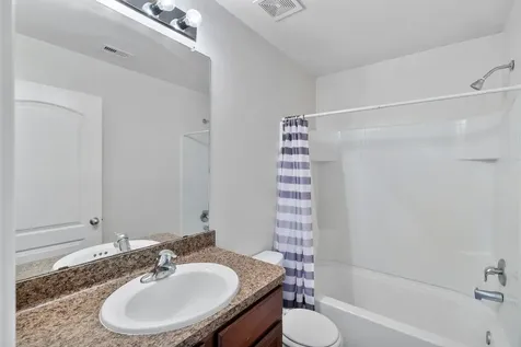 10035 Meadow Mill Forest Lane Houston TX 77044