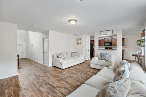10035 Meadow Mill Forest Lane Houston TX 77044