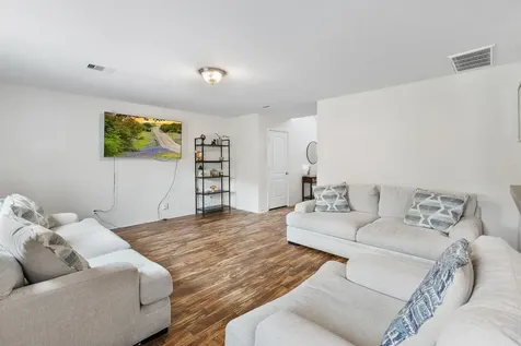 10035 Meadow Mill Forest Lane Houston TX 77044