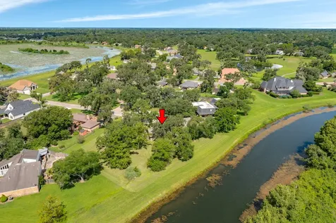 17 Seminole Lane West Columbia TX 77486
