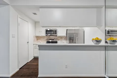 11711 Memorial Drive 540 Houston TX 77024