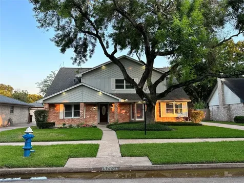 9223 Petersham Drive Houston TX 77031