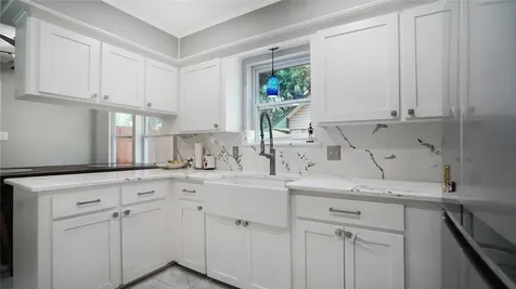 9223 Petersham Drive Houston TX 77031