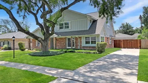 9223 Petersham Drive Houston TX 77031