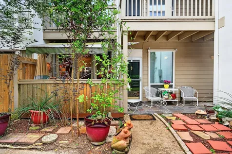 2100 Tanglewilde Street 225 Houston TX 77063