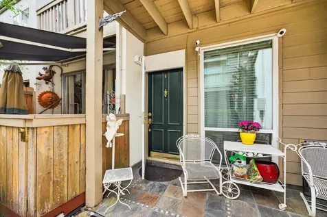 2100 Tanglewilde Street 225 Houston TX 77063