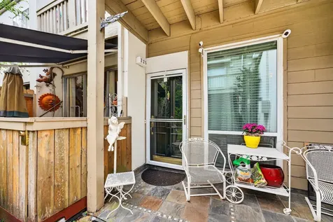 2100 Tanglewilde Street 225 Houston TX 77063