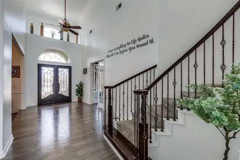 8 Cypress Point Court Manvel TX 77578