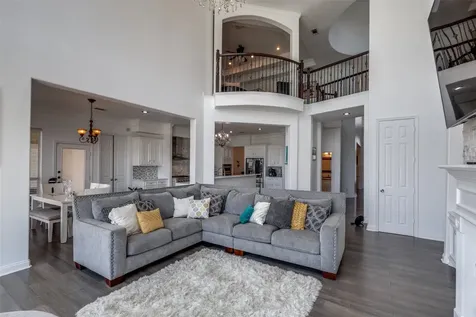 8 Cypress Point Court Manvel TX 77578
