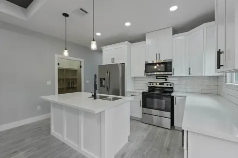 15090 Austin Road Willis TX 77378