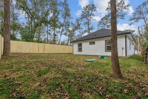 15090 Austin Road Willis TX 77378