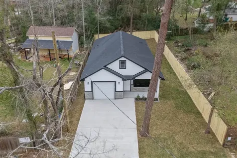 15090 Austin Road Willis TX 77378