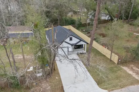 15090 Austin Road Willis TX 77378