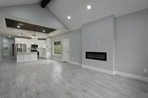 15090 Austin Road Willis TX 77378