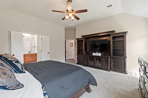 1415 Nacogdoches Valley Drive League City TX 77573