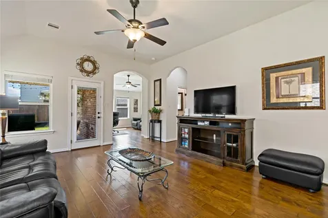 1415 Nacogdoches Valley Drive League City TX 77573