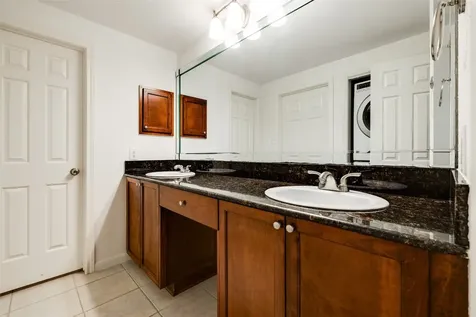 2255 Braeswood Park Drive 294 Houston TX 77030