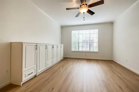 2255 Braeswood Park Drive 294 Houston TX 77030