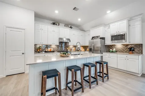 22106 La Scorza Drive Hockley TX 77447