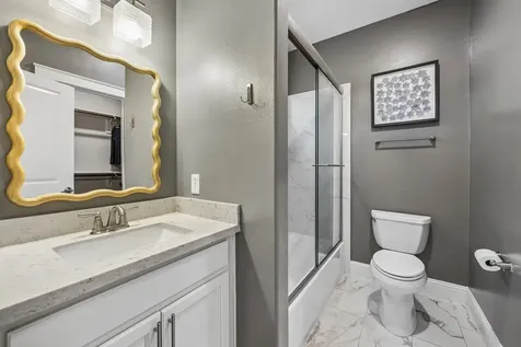 624 E 28th Street Houston TX 77008