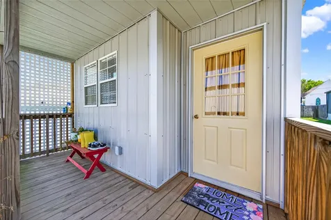 22218 Madison Street Bedias TX 77831