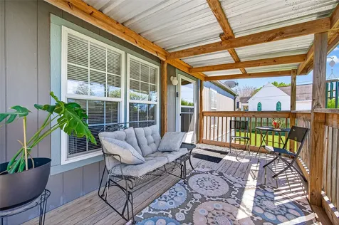 22218 Madison Street Bedias TX 77831