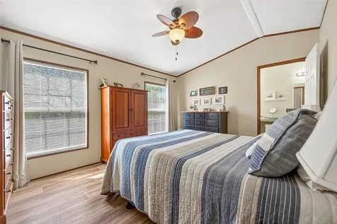 22218 Madison Street Bedias TX 77831