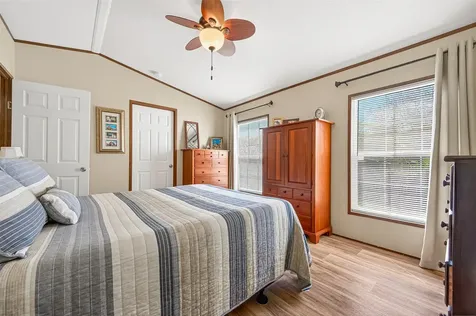 22218 Madison Street Bedias TX 77831
