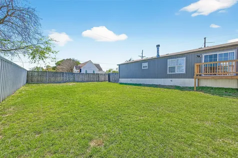22218 Madison Street Bedias TX 77831