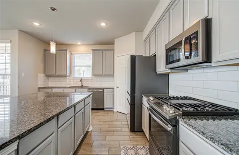 1705 Bayway Drive Seabrook TX 77586