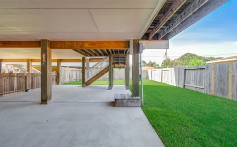 1705 Bayway Drive Seabrook TX 77586