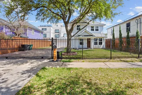 3105 Garrow Street Houston TX 77003