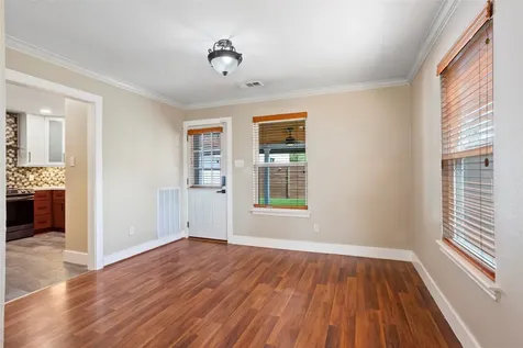3105 Garrow Street Houston TX 77003