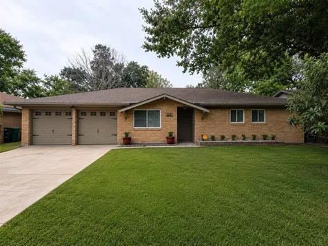 5846 Ettrick Drive Houston TX 77035