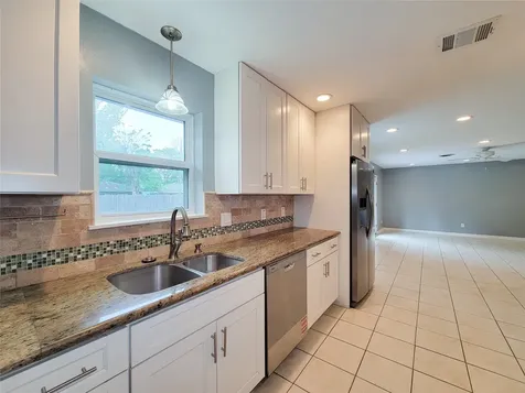 5846 Ettrick Drive Houston TX 77035