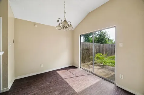 11906 Kingslake Forest Drive Houston TX 77044