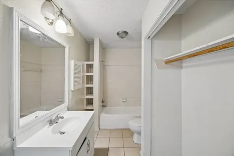 11906 Kingslake Forest Drive Houston TX 77044