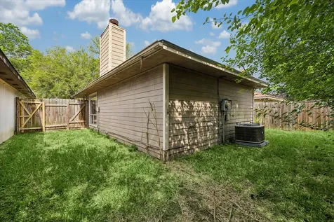 11906 Kingslake Forest Drive Houston TX 77044