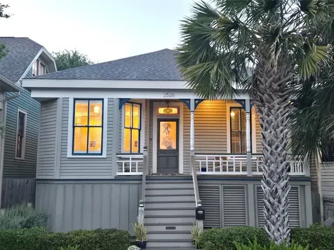 2526 Ursuline Street Galveston TX 77550